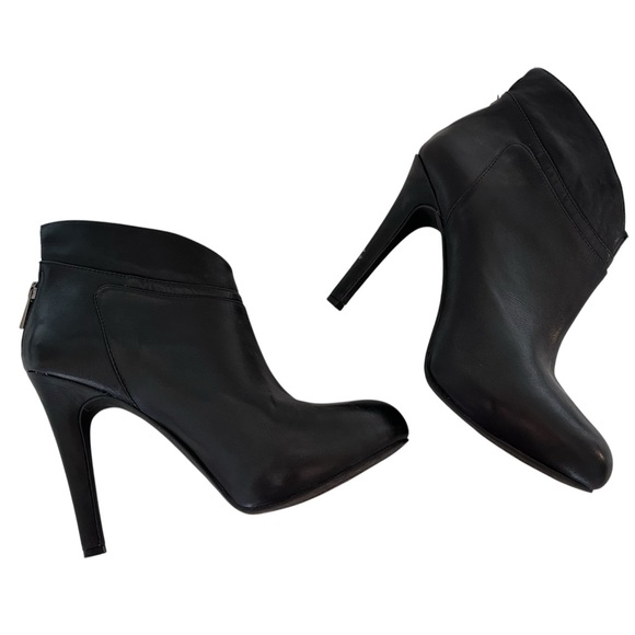 Jessica Simpson Black Heeled Ankle Boots Sz 8 - Picture 2 of 11
